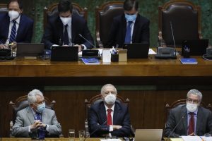 Acusación en contra de exministro Mañalich