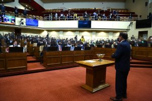 Sala previo a la votación de la Mesa