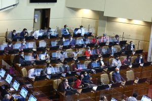 Diputados en la Sala