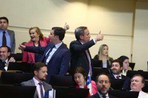 Diputados UDI aprueban comisión investigadora