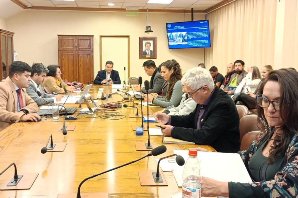Comisión de Salud analiza proyecto sobre procedimientos estéticos