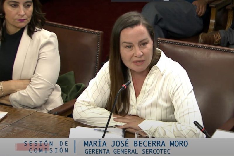 Gerente de Sercotec se refirió a programas para las ferias libres en Comisión de Mujeres