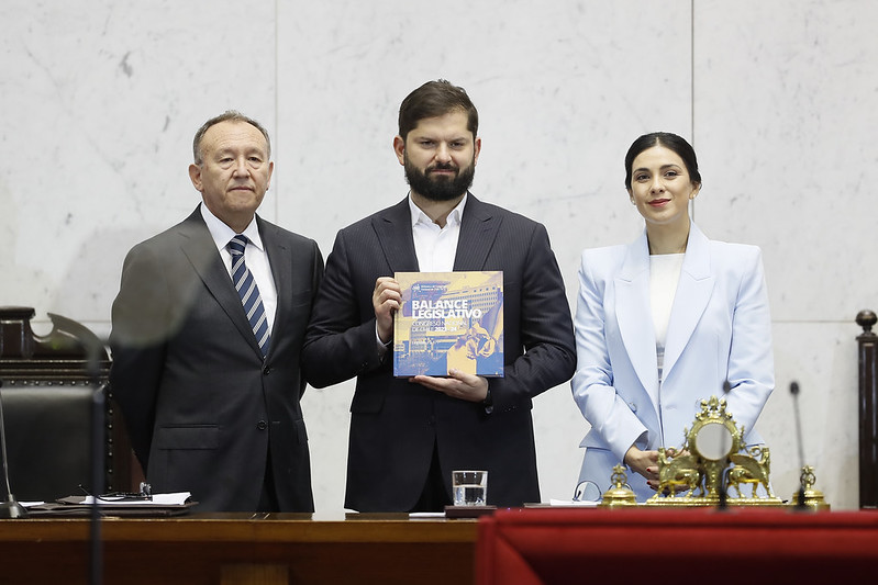 Titulares de la Cámara y del Senado entregan cuenta pública al Presidente Boric