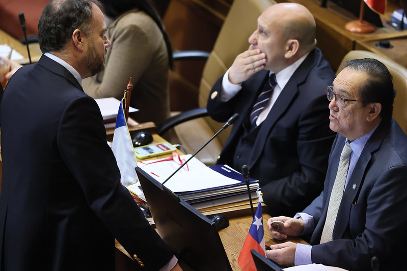 Sala discute veto a elecciones dos días