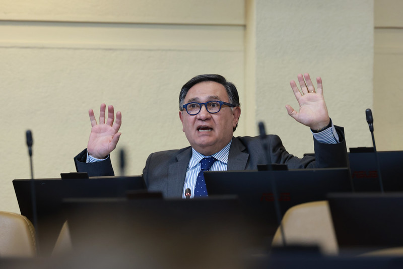 Dip. Miguel Mellado en el debate