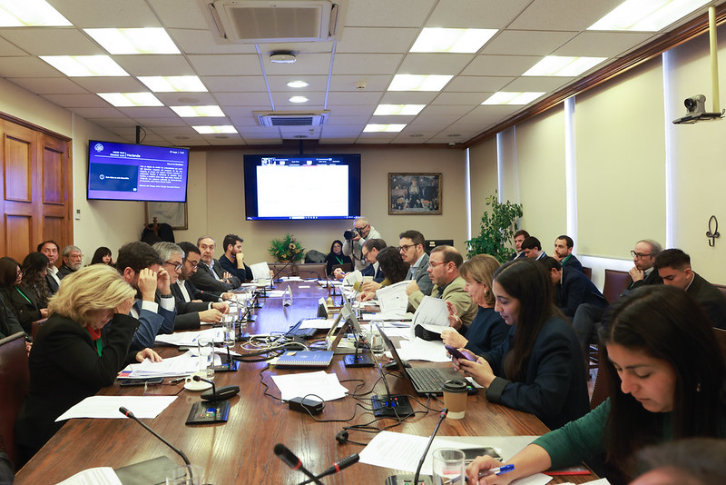 Comisión inicia discusión de Salario Mínimo