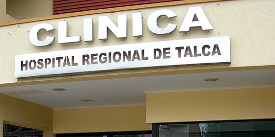 Existe una alta rotativa de directores (7 en pocos años) y el hospital carece de líderes capaces de organizar al personal, señala una de las conclusiones de la investigación parlamentaria a este centro asistencial donde se han registrado casos de alimentación contaminada (2001), cambio de recién nacidos (2005), contaminación por bacteria serratia (2007), administración endovenosa de aire (2008) y sobredosis de morfina (2009), lo que ha causado la muerte de pacientes.
